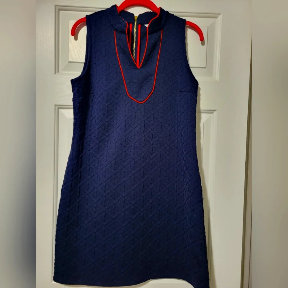 Dress - Picture 1 of 2